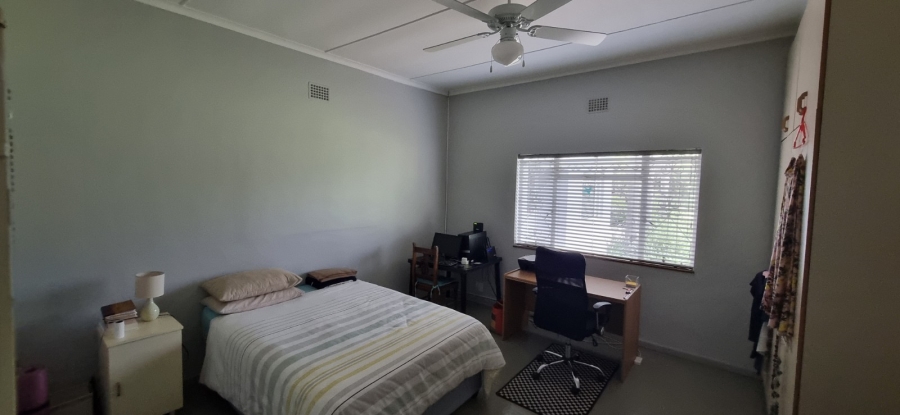 4 Bedroom Property for Sale in Porterville Western Cape